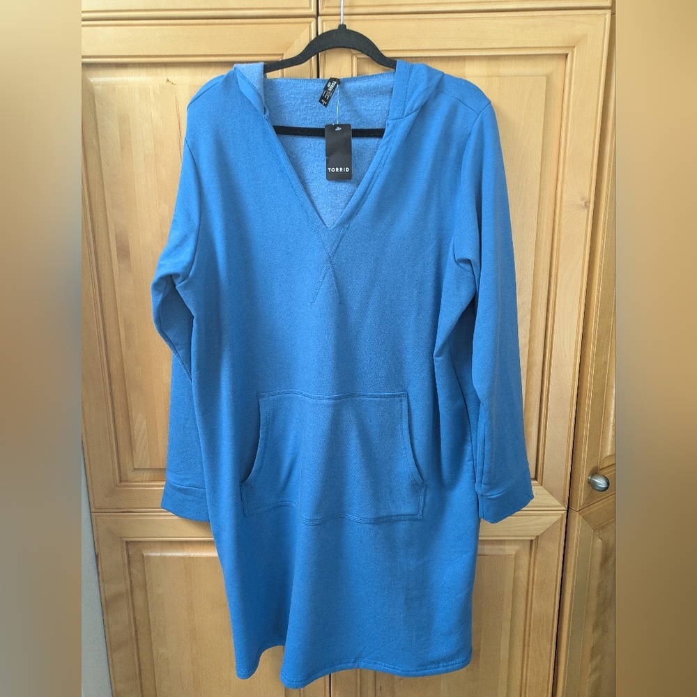 NWT Torrid Hooded Tee-shirt Dress Size 2x/14/16